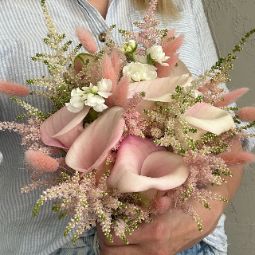 Calla Lily Care: Enhance the Beauty of Your Bouquets